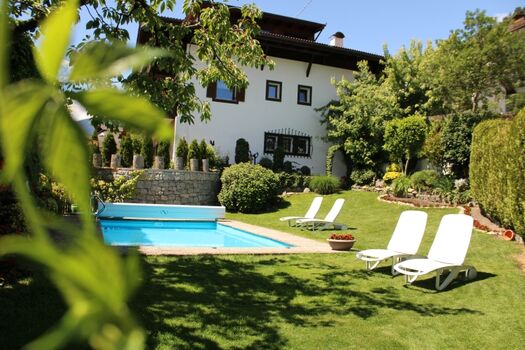 Ferienwohnungen Innerhofer Riffian