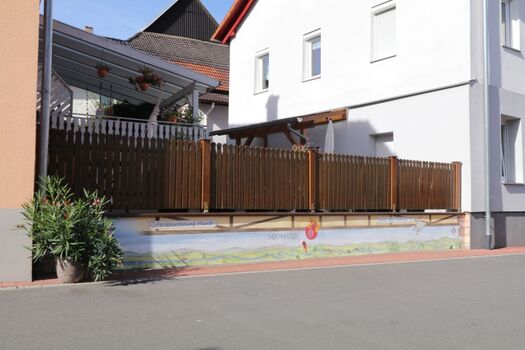 Haus und Terrasse Außenansicht