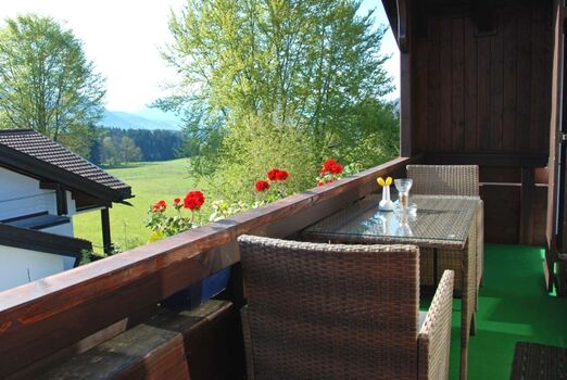 Balkon mit Blick auf den Grünten