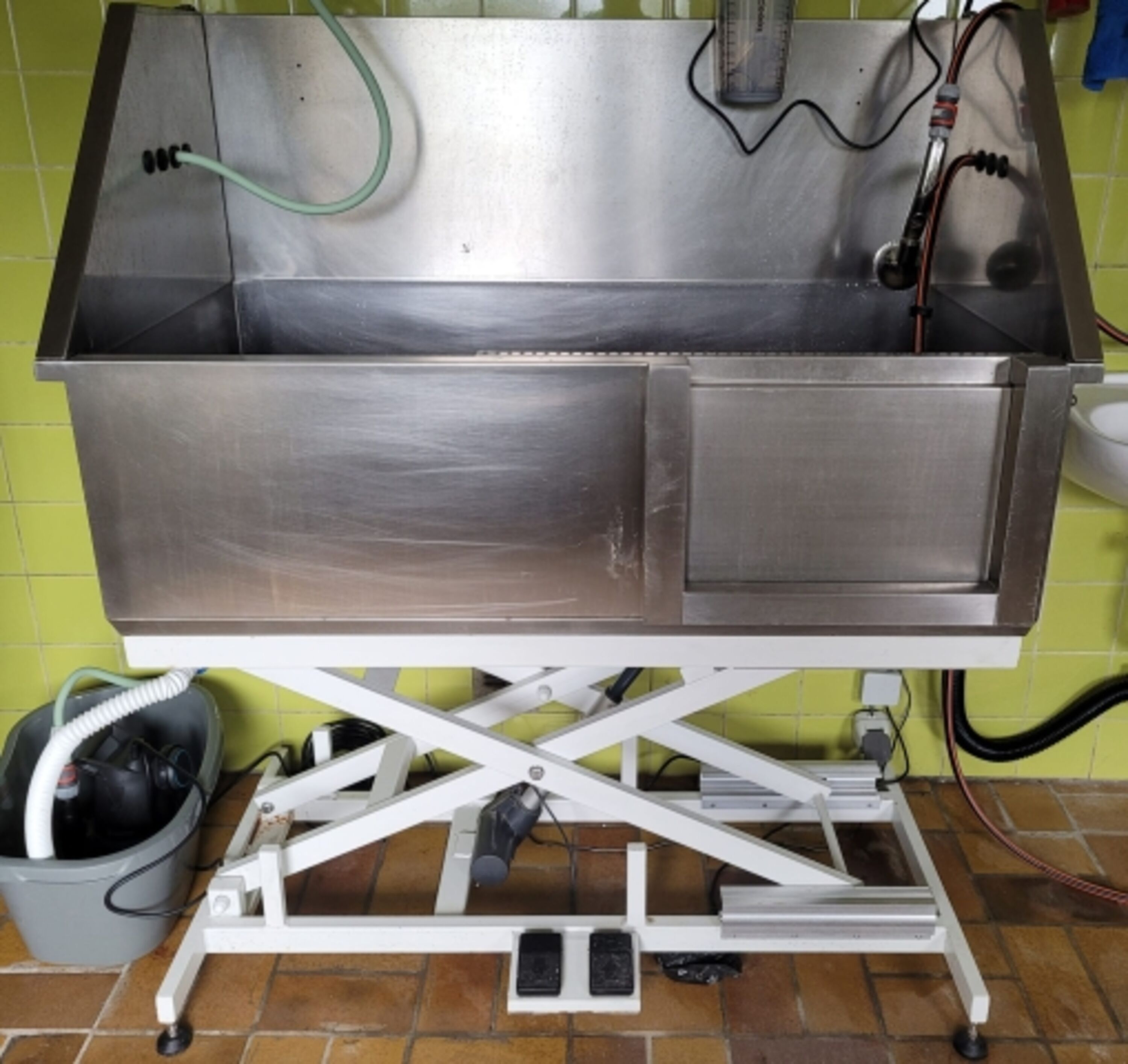 professionelle Hundebadewanne