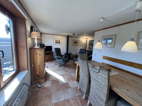 Lichtdurchfluteter Raum