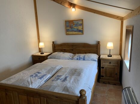 Elternbett mit Gel-Topper für besten Schlaf