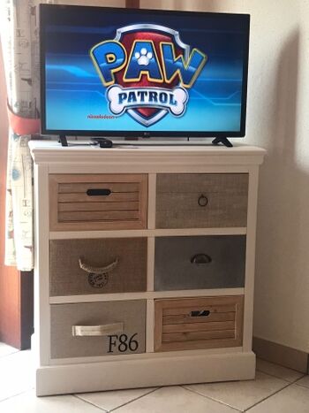 SAT-Fernseher mit Smart-Funktion