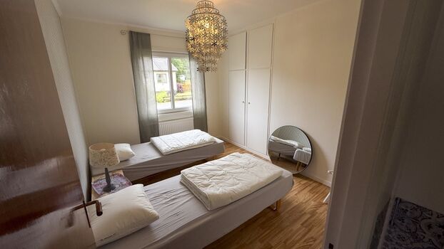 Secondary Bedroom / Kinderschlafzimmer