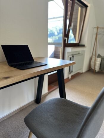 Arbeitsplatz im Schlafzimmer