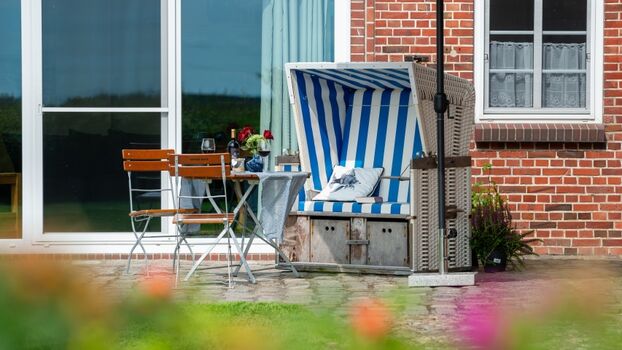 Strandkorb vor der Wattoase 