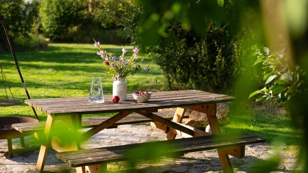 Picknickplatz auf dem Hof 