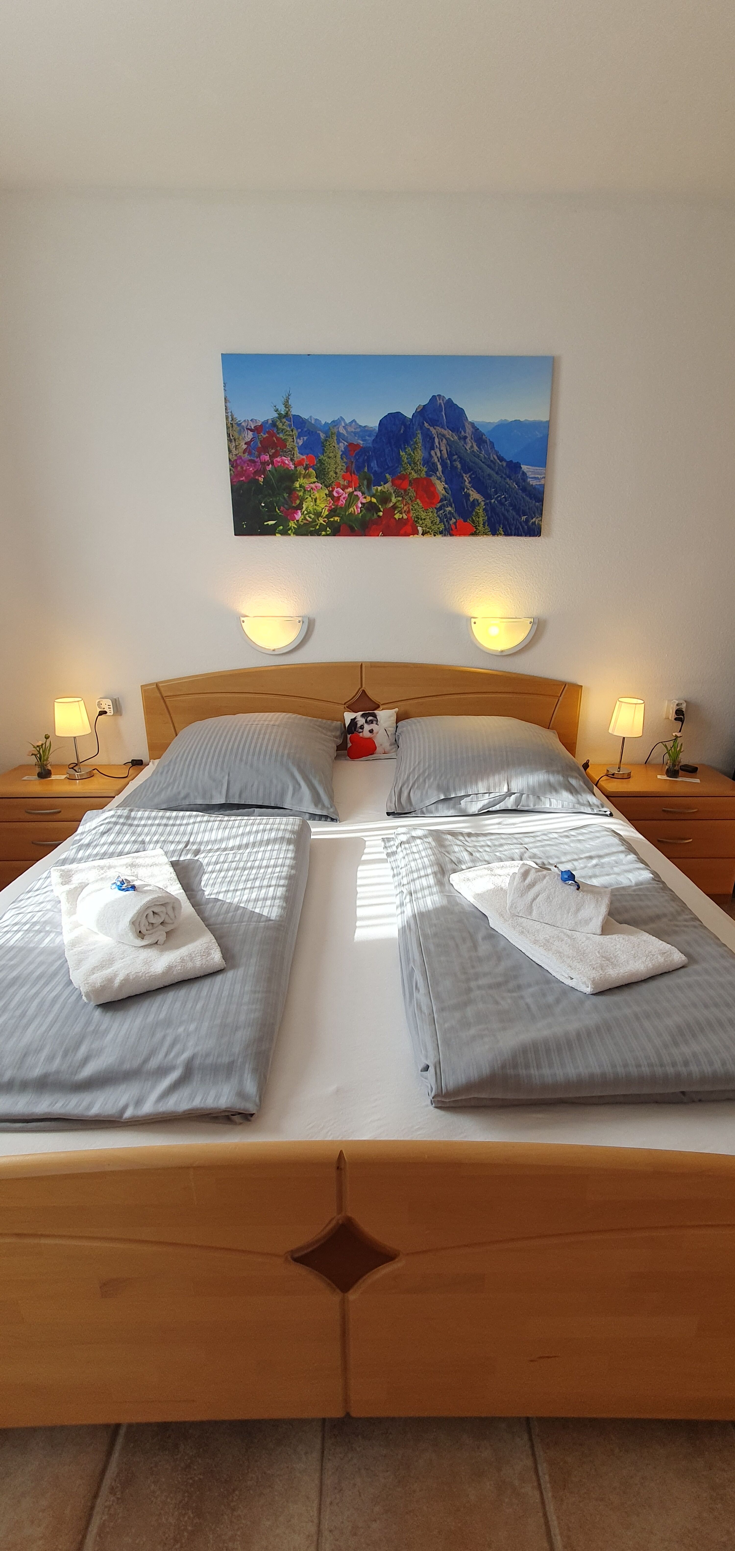 Schlafzimmer 1