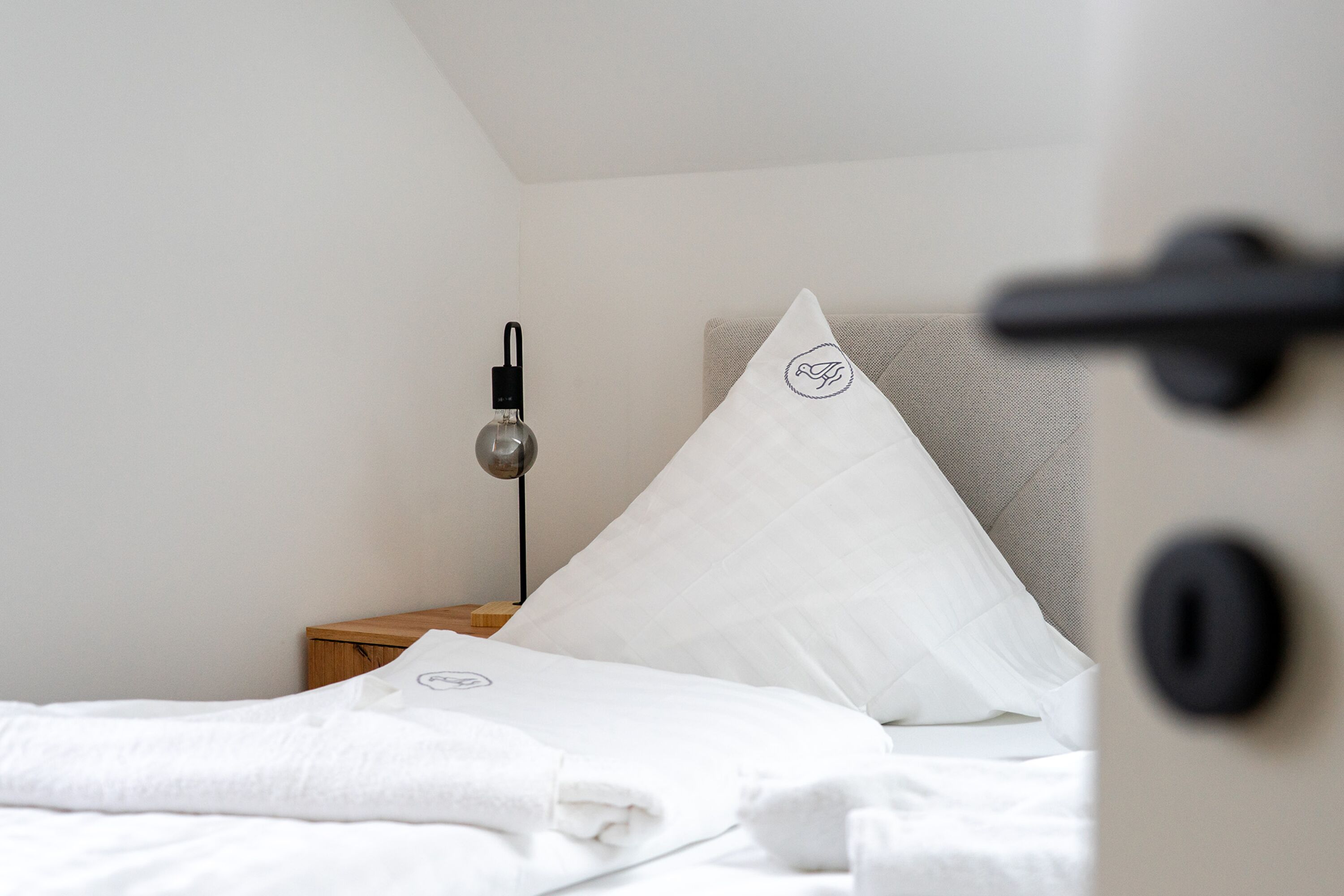 Blick ins Schlafzimmer