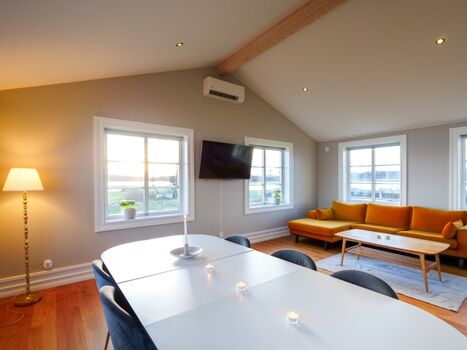 Wohn- und Essbereich