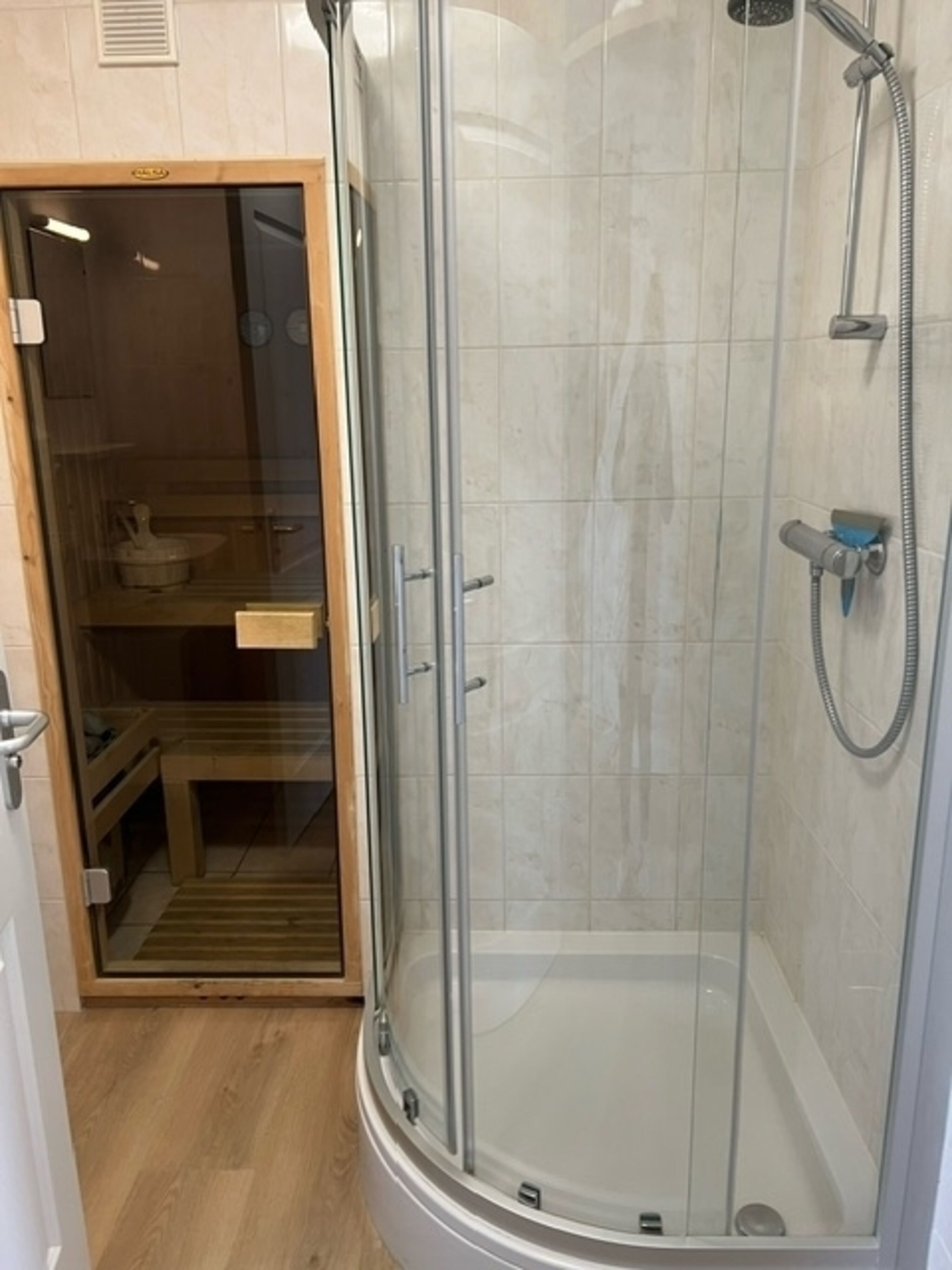 EG Dusche