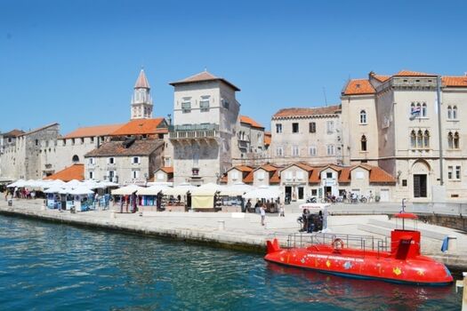 ca. 15 Minuten bis Trogir UNESCO Weltkulturerbe
