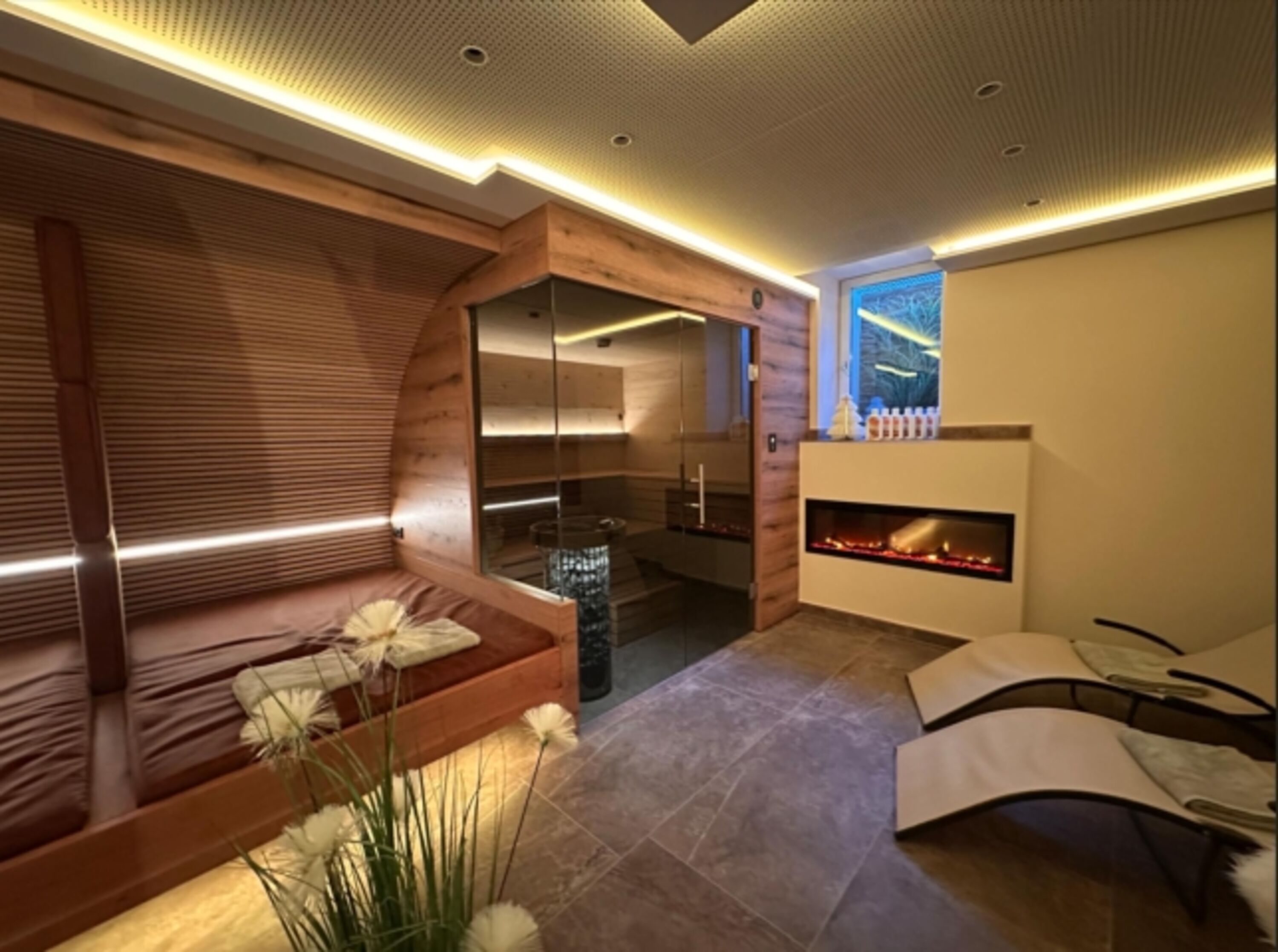 neue Sauna und Relaxbereich