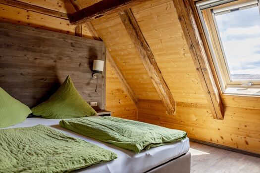 3. Schlafzimmer mit Doppelbett