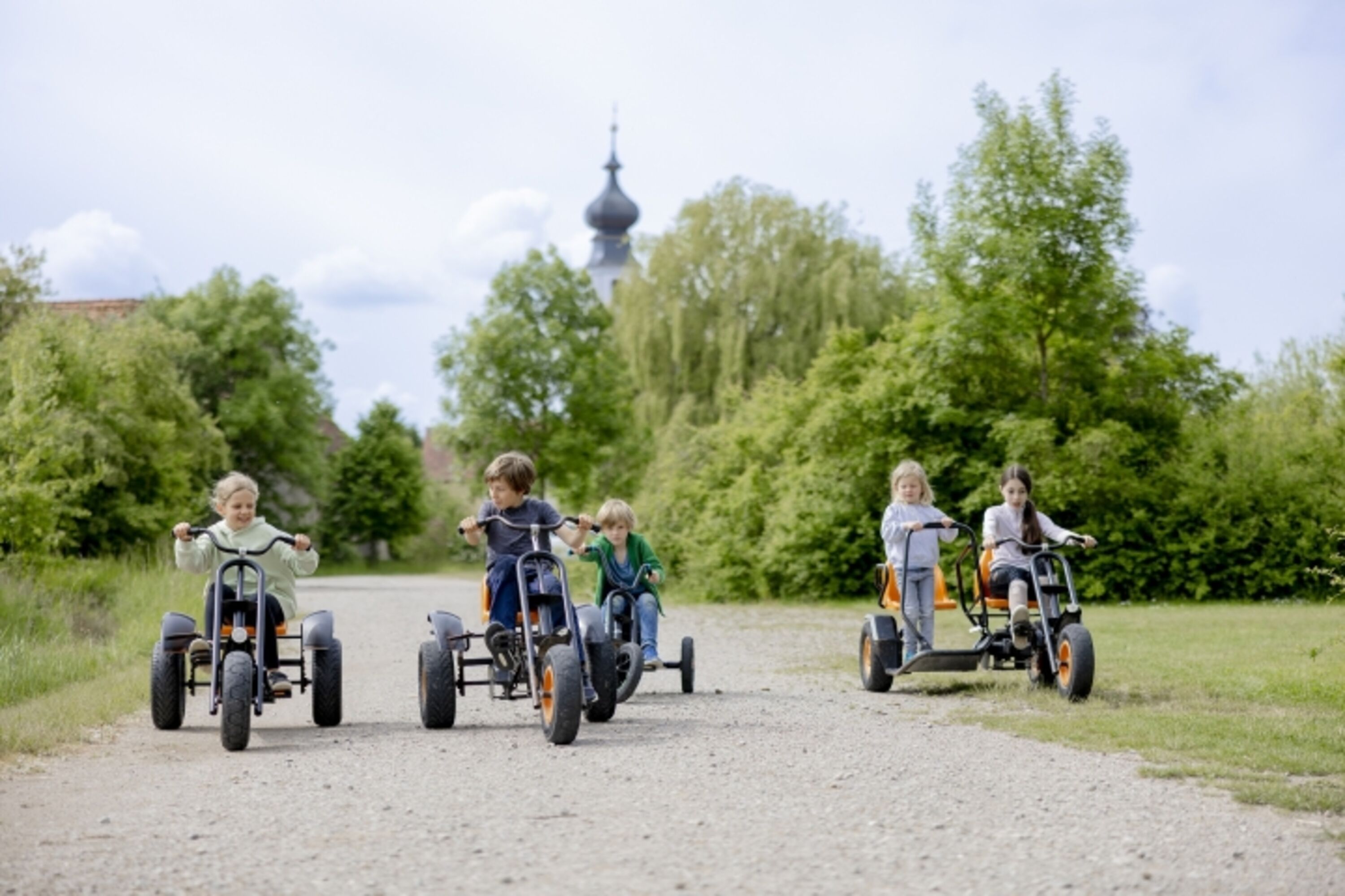 Großer Fuhrpark für jedes alter