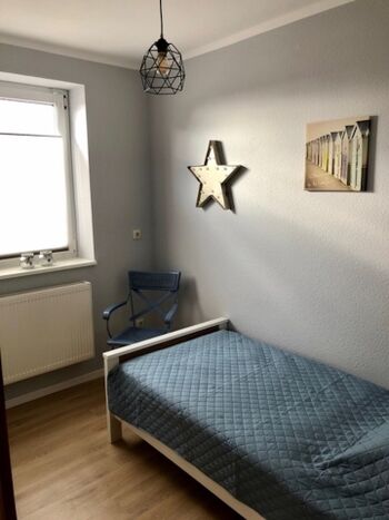 Schlafzimmer 2 mit Einzelbett