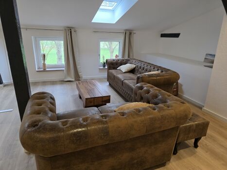 Gemütliche Couchgarnitur 