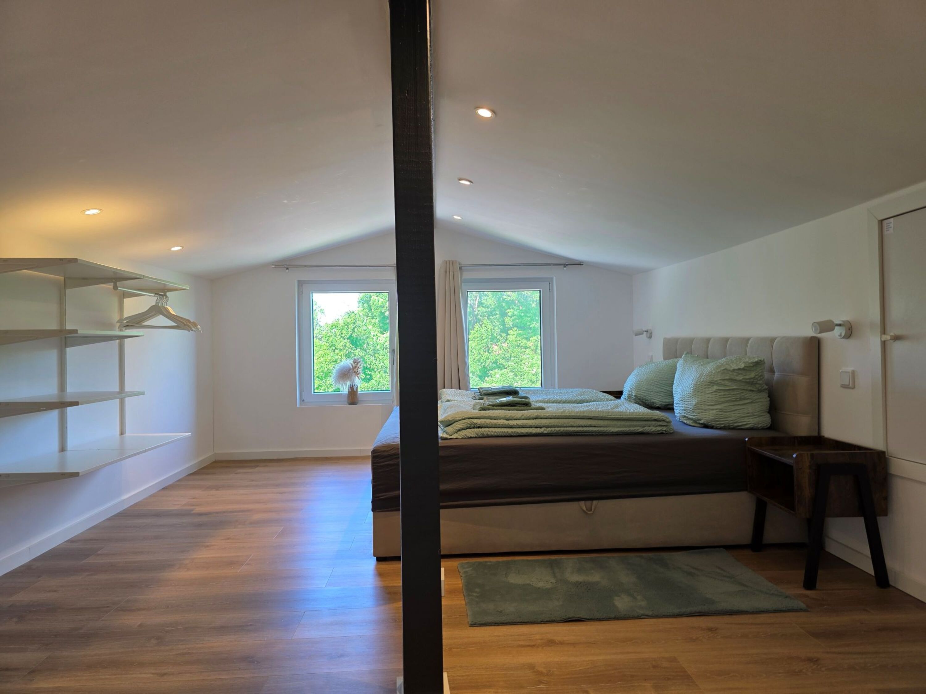 Schlafzimmer II