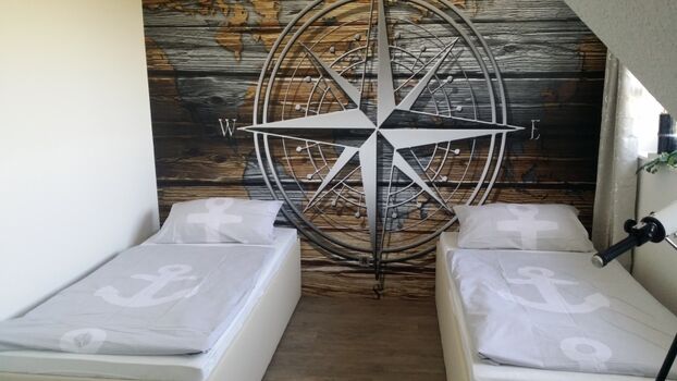 Schlafzimmer 1 im OG mit Einzelbetten