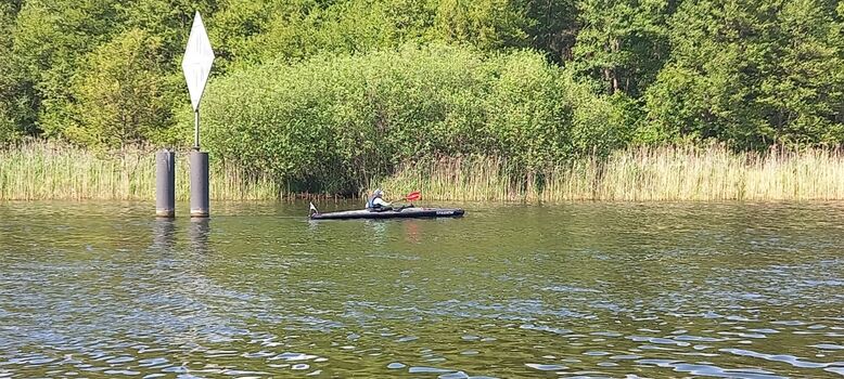 Paddeln und Wasservögel beobachten 