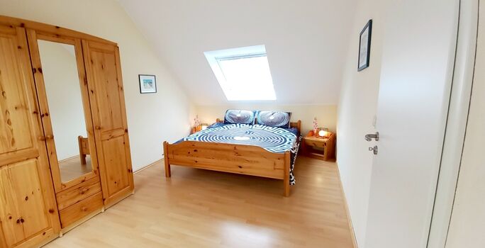 Schlafzimmer 3 im OG 