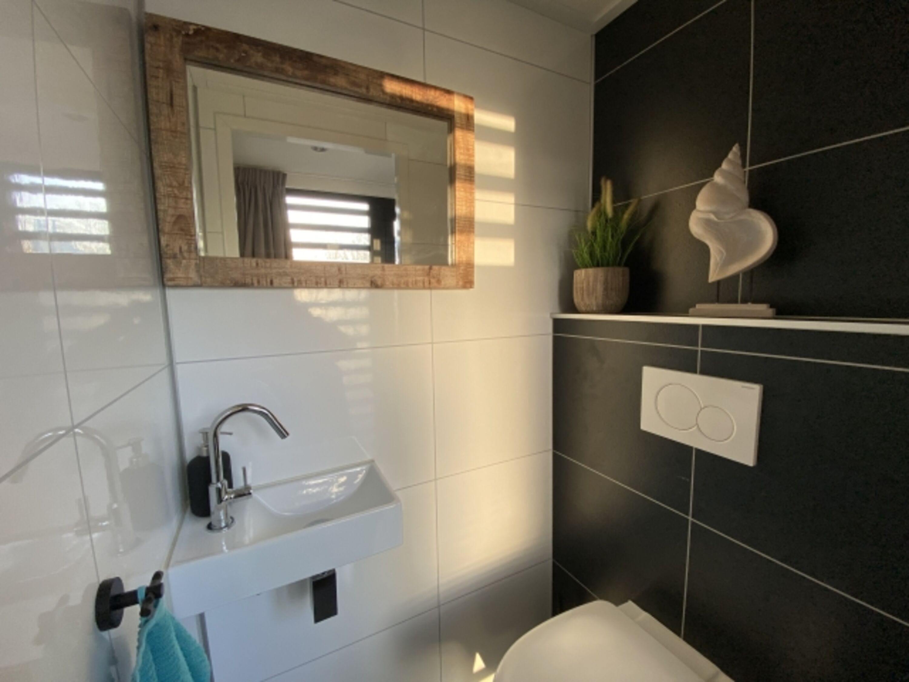 Separates WC, besonders praktisch bei einer Belegung mit vielen Personen