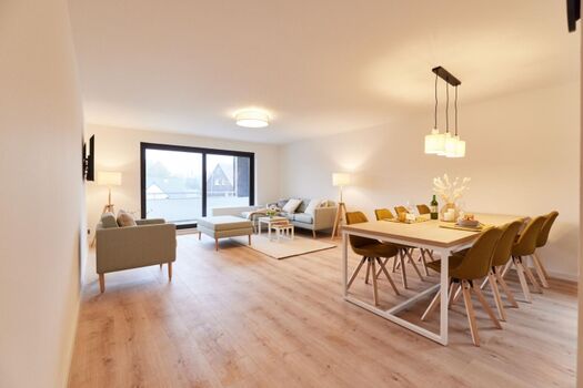 Wohn- und Essbereich