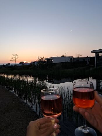 direkt am Wasser und eingezäunt