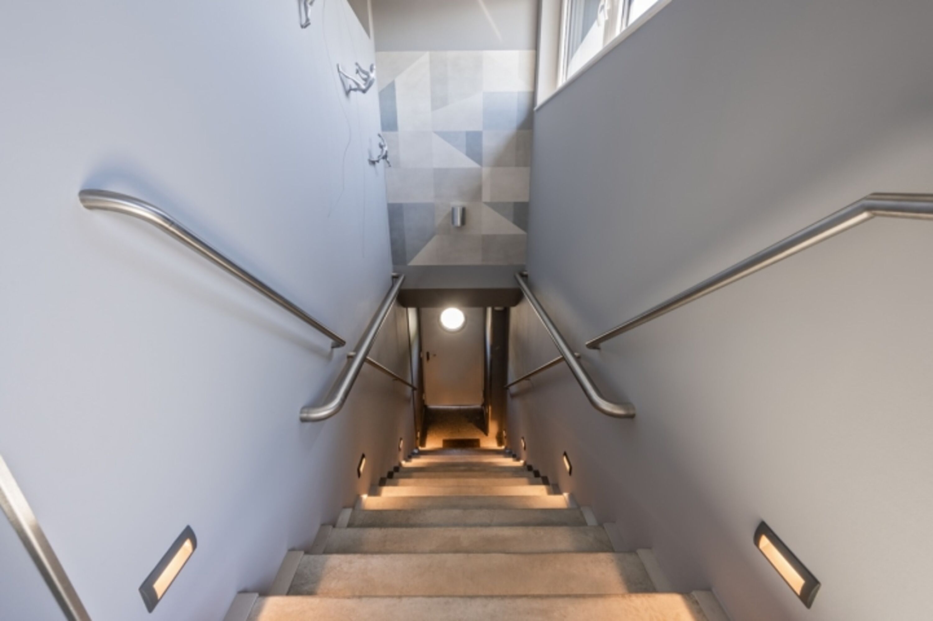Treppenflur zur Wohnung