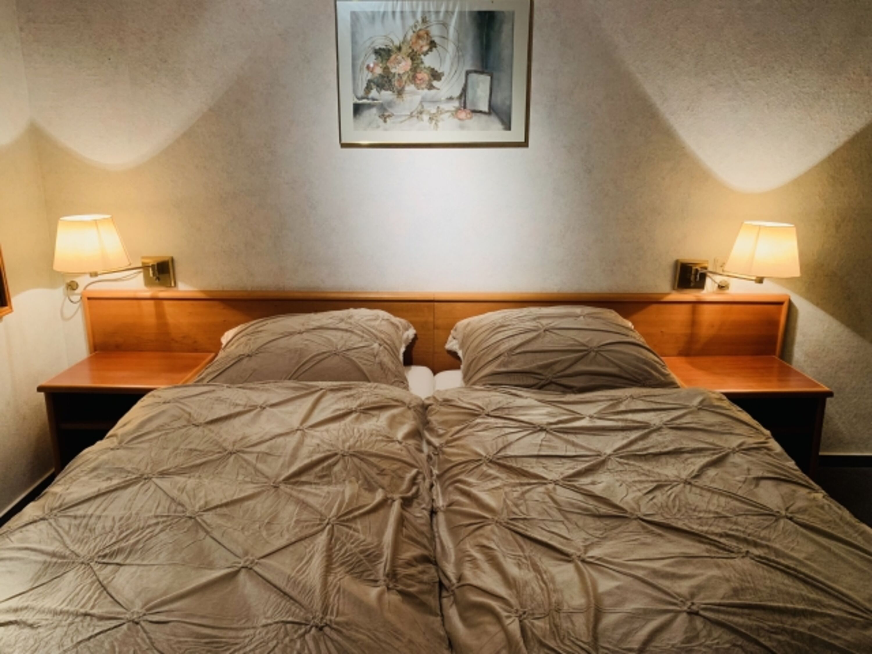 1 Schlafzimmer von insgesamt 8
