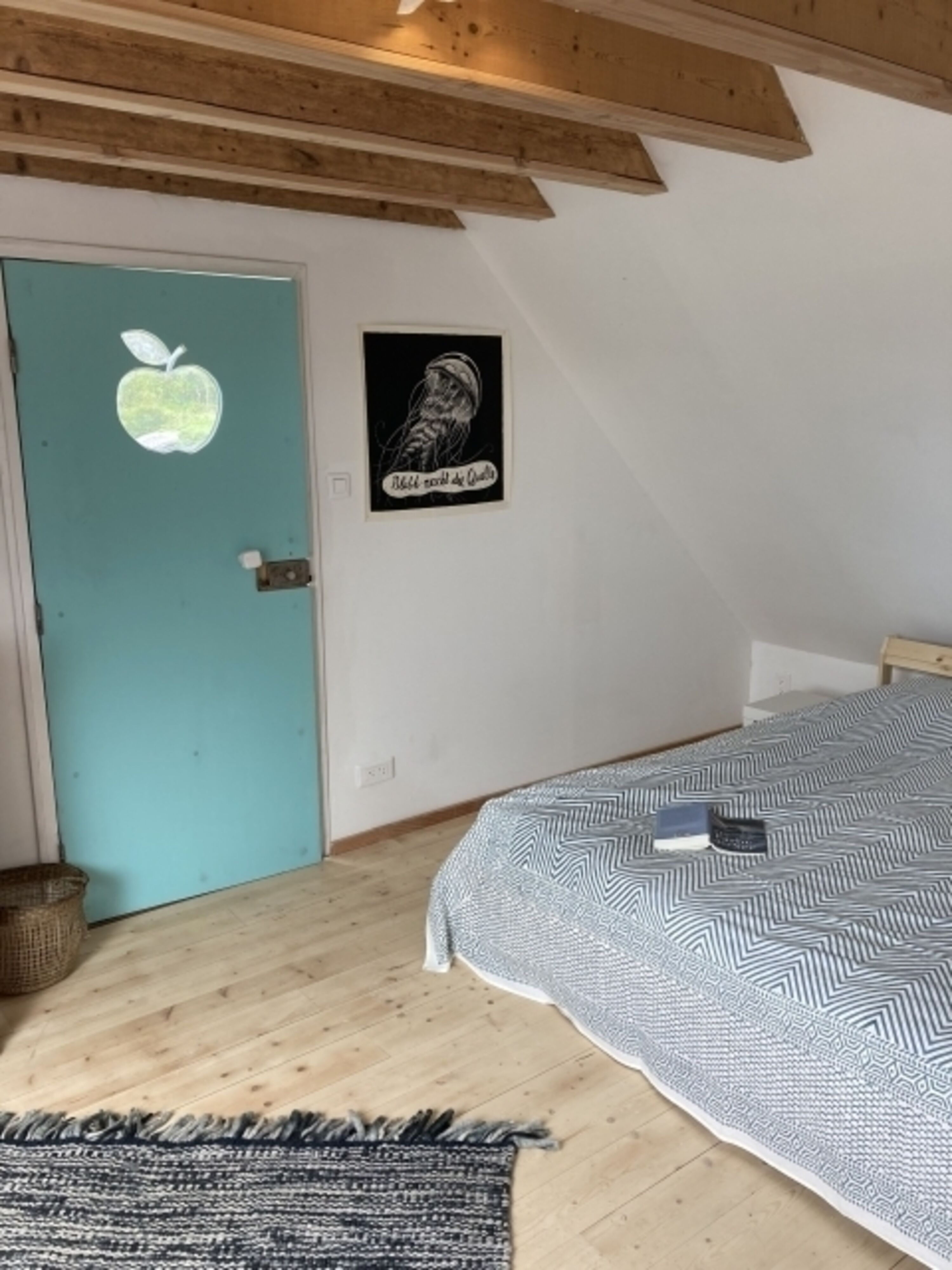 Schlafzimmer 1