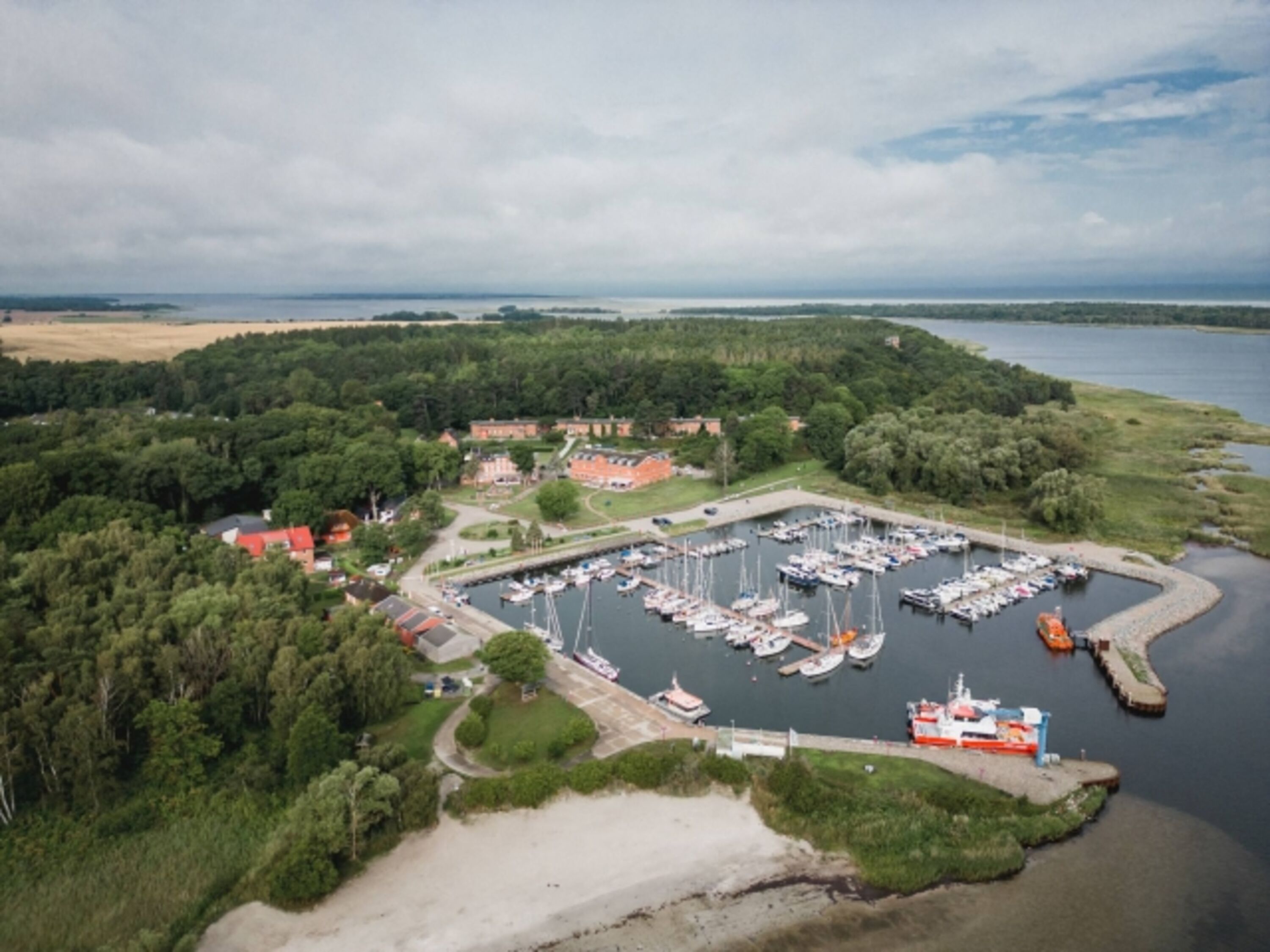 Hafen Barhöft