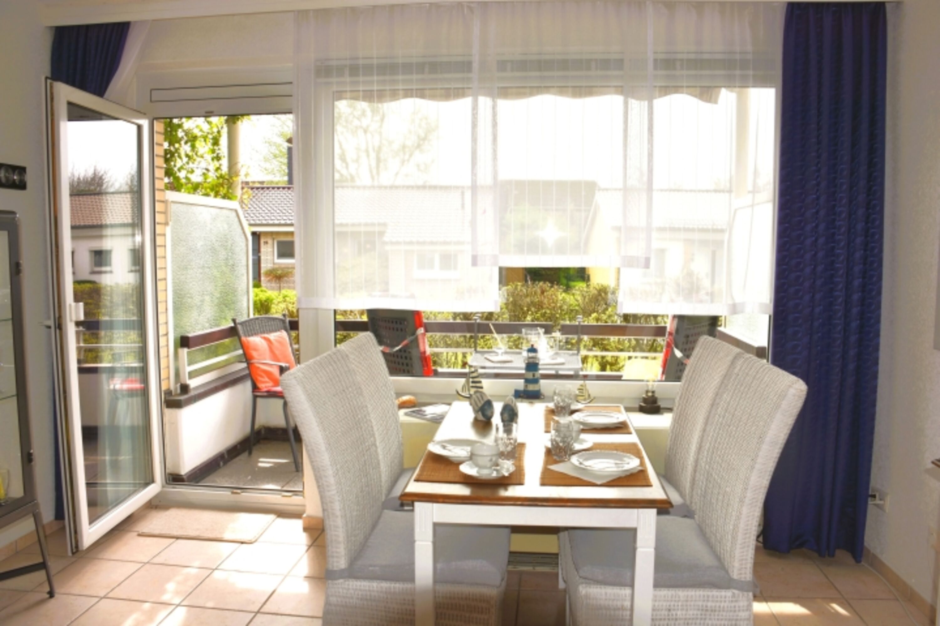Wohnzimmer Esstisch