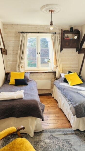 Zweibettzimmer mit 2 Einzelbetten