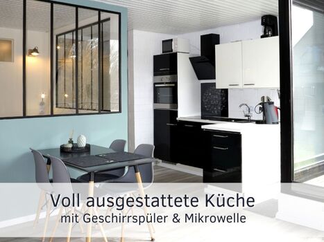 Küche mit Essbereich