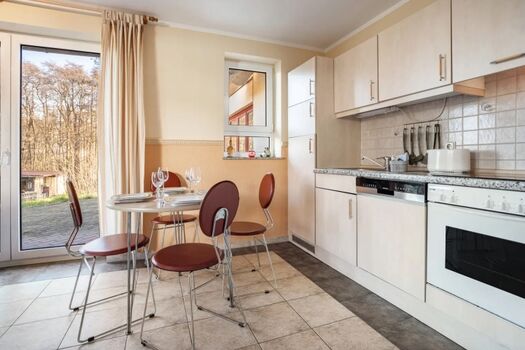 Küche und Essbereich