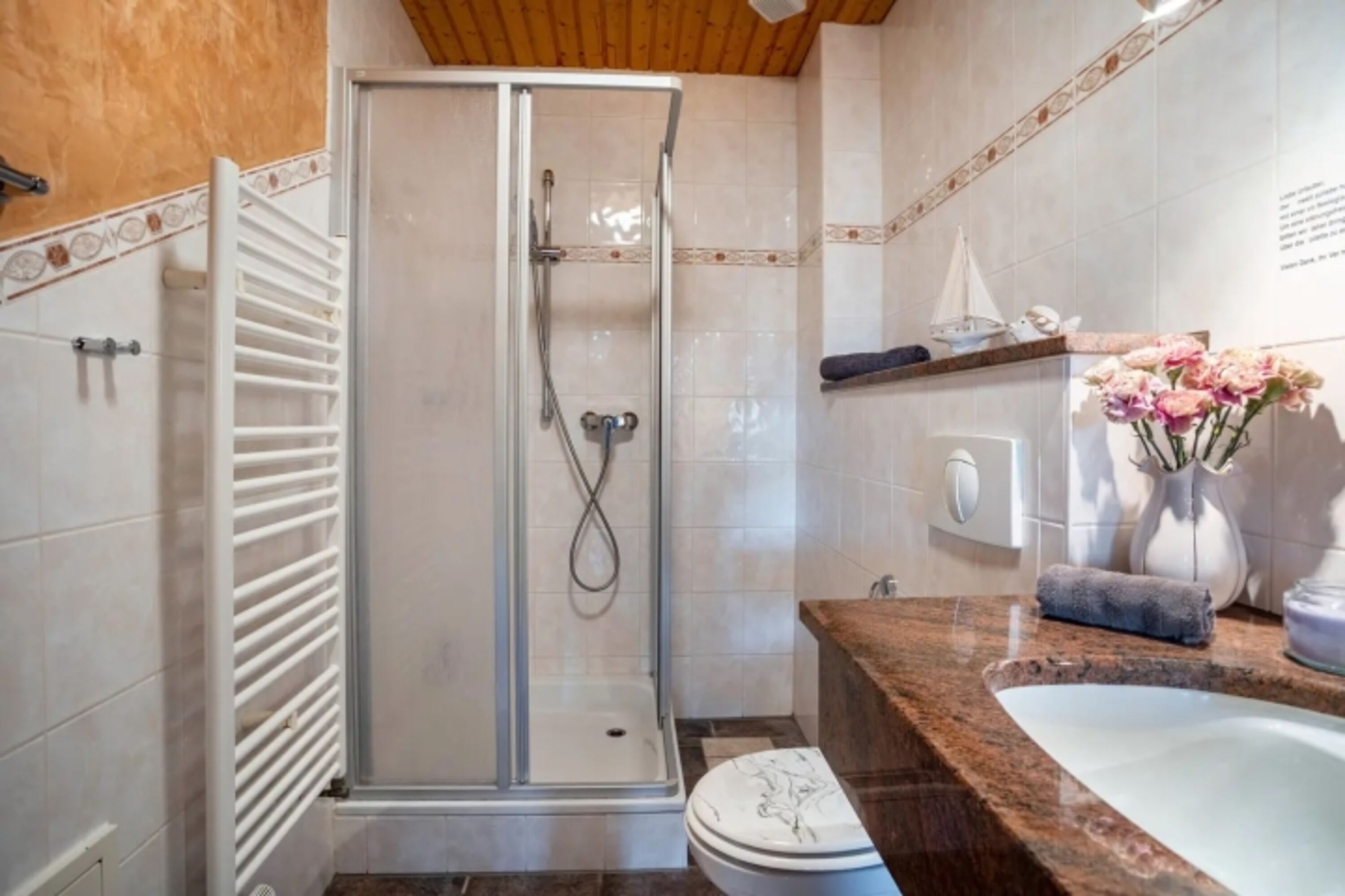 kleines Badezimmer