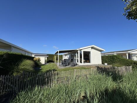 Huis Joschi vom Boulevard aus