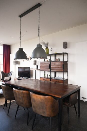 Stilvoll gestalteter Essbereich