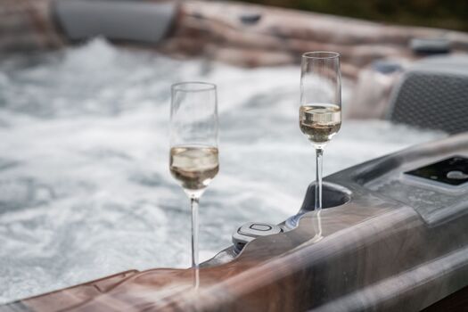 Ganzjährig nutzbarer Whirlpool (beheizt)