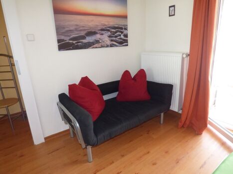 Schlafcouch im Einzelzimmer