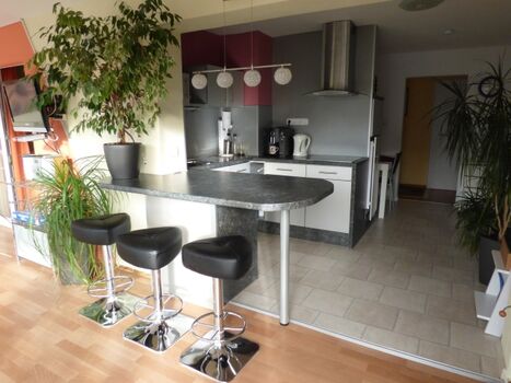 Küche mit Frühstückstheke