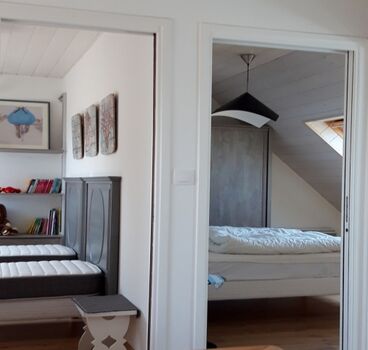 2 Schlafzimmern in Obergeschoss