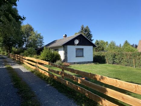 Ansicht von der Zufahrt