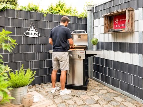 Ein Gasgrill steht für unsere Gäste zur Verfügung.