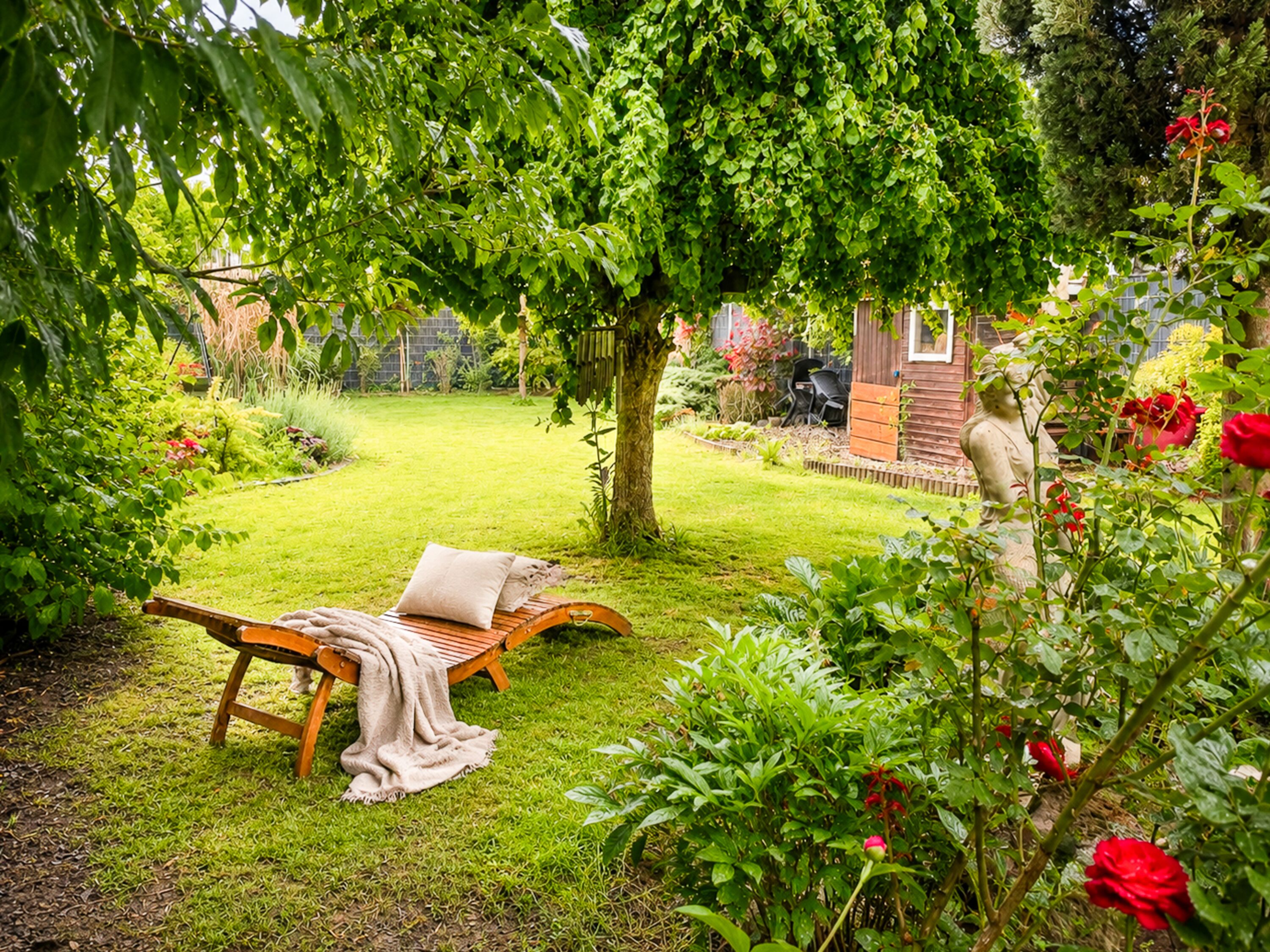 700 qm umzäunter Garten zur alleinigen Nutzung.