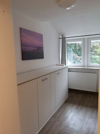 Kleines Zimmer mit Schrankbett