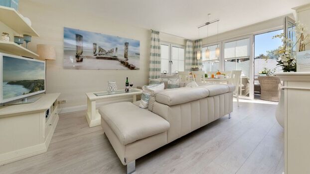 Wohnzimmer mit Eckcouch