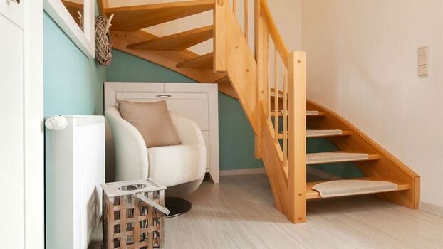 Treppe zum Obergeschoss