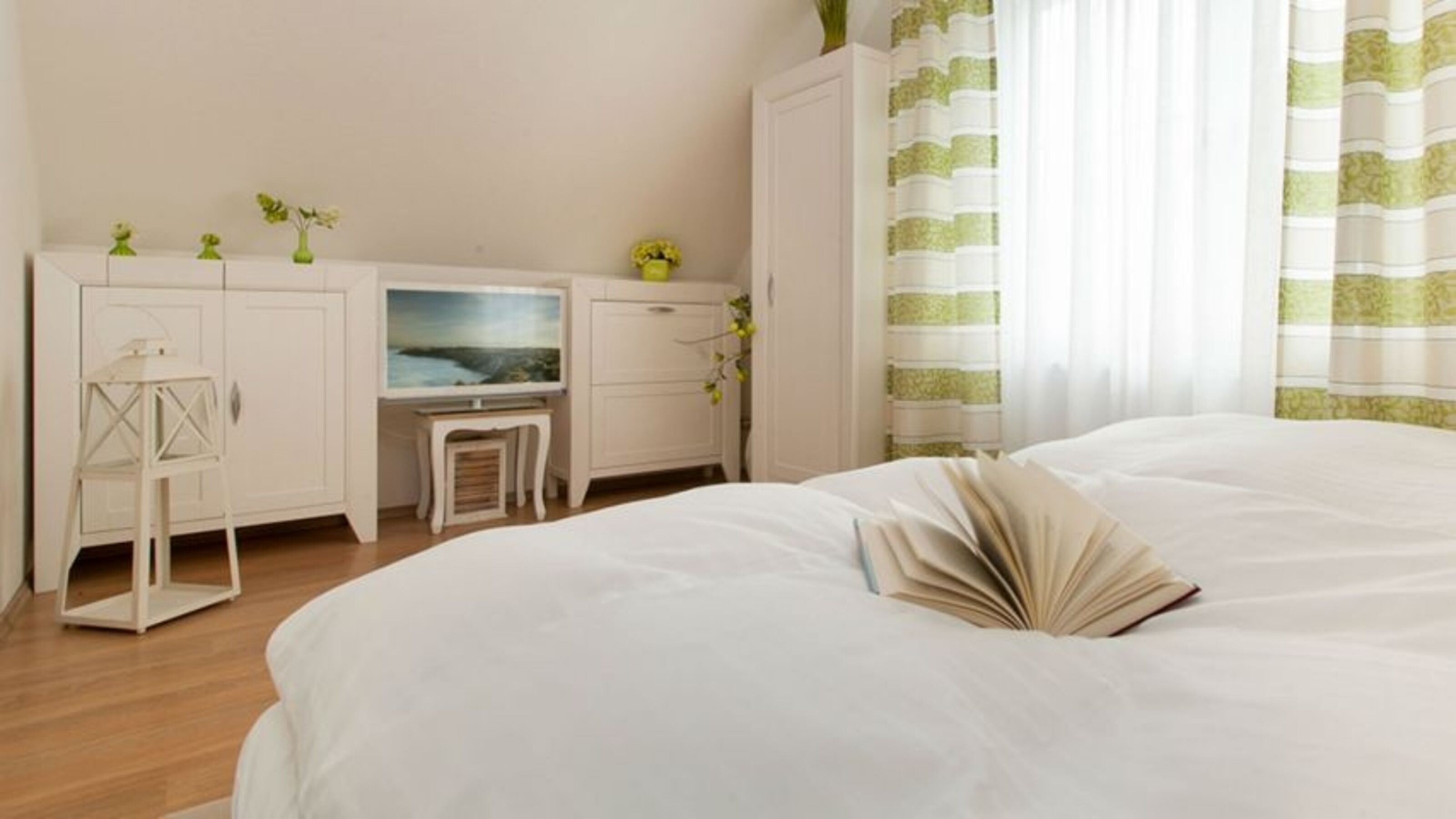 Schlafzimmer 3 (OG)